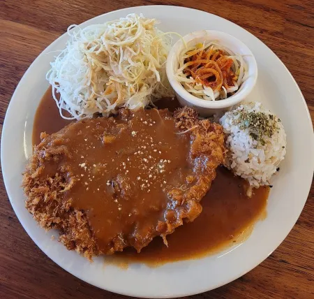 Momo Kitchen
