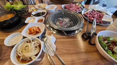 Sadae Jokbal