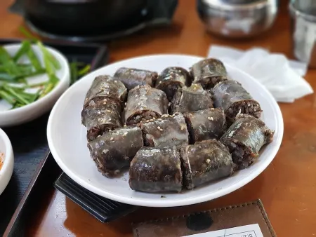 Jangsuchon pork soup