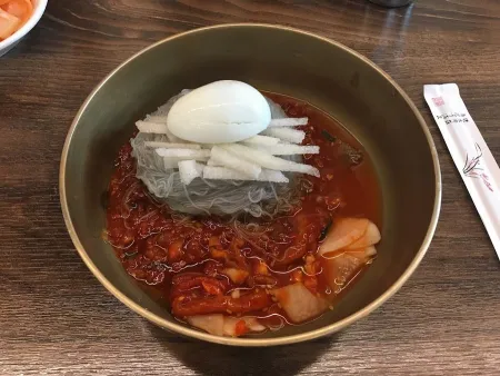 Hamheung Naengmyeon Galbitang