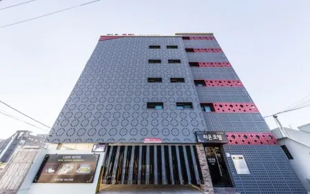 World Sky Residence Hotel