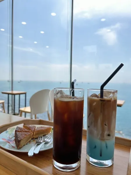 Huinnyeoul Village Cafe