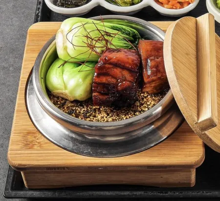 아뜨뜨