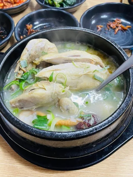 Hyeonjae Restaurant