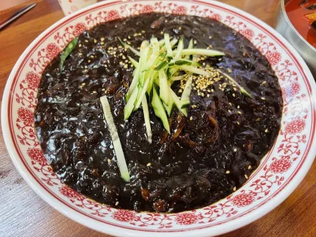 Jinjja Jjamppong