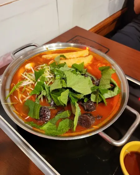Cheongnyeon Dabang Gangnam-gu Office Station Branch