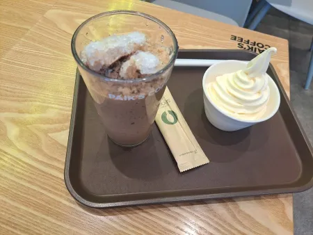 Paik's Coffee Gyeongju Rodeo Branch