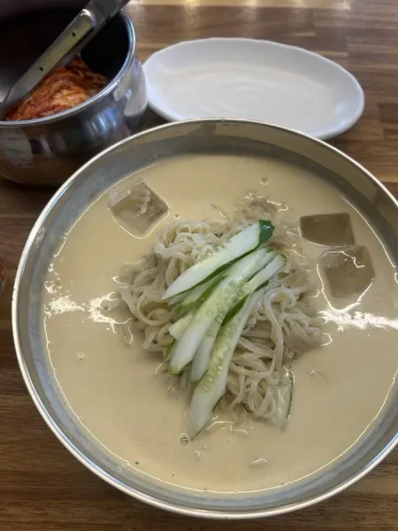 Kalguksu Kongguksu Jip
