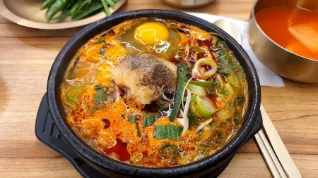 Donggyeong Tongdak
