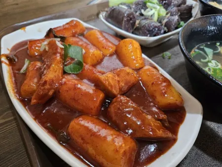 Doraon Tteokbokki