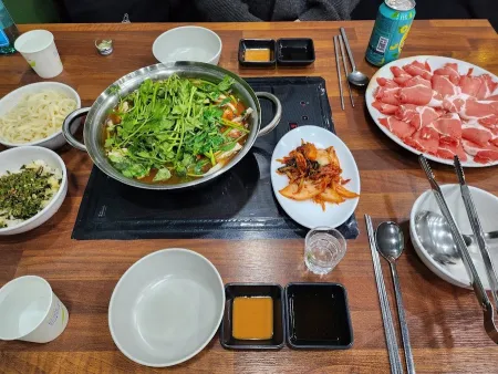 Deungchon-dong Shabu-shabu Busan Main Branch