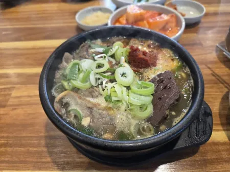 Jeju Eunhuine Haejangguk Seongbuk Gireum Branch