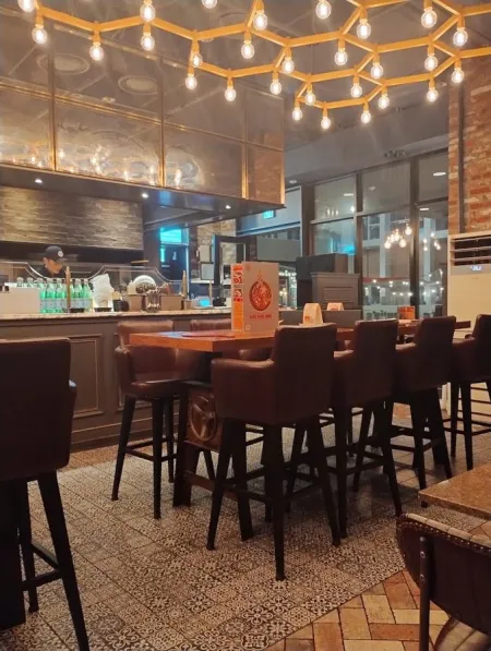 폴리스 광화문 타워점
