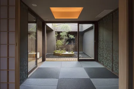 Dhawa Yura Kyoto