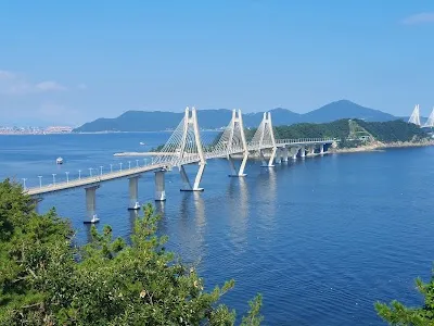 巨加大橋