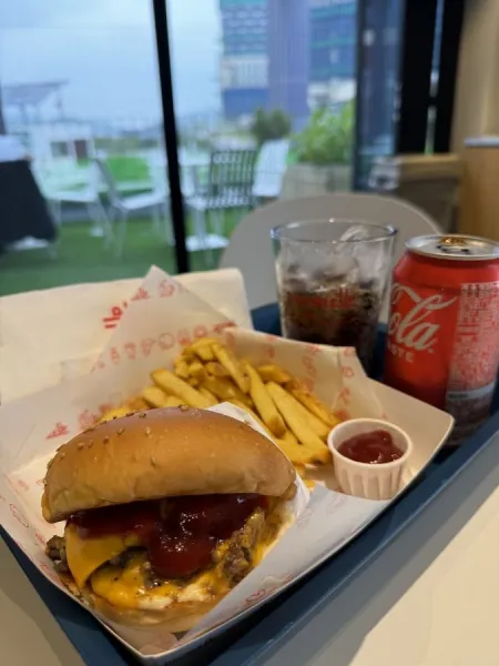 SSUP Burger Songjeong Main Branch