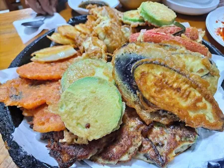 Haehu Sundae Bindaetteok