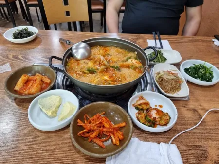 차밭골