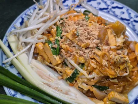 Rungfa Pad Thai