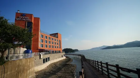 블루웨일글램핑