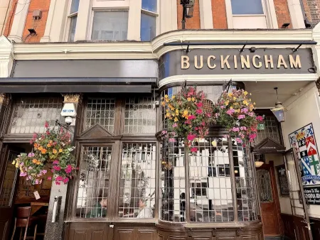 Buckingham Arms