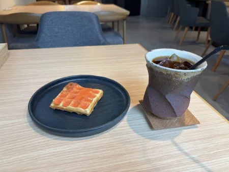 天神カフェ kutsurogi+tenjin(クツロギ)