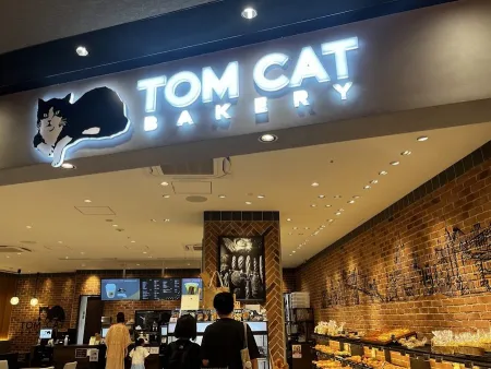 TOM CAT BAKERY 大阪店