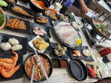 Sinhae Buri Hoetjip