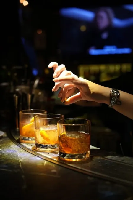 Le'Fê Signature - The Hidden Bar