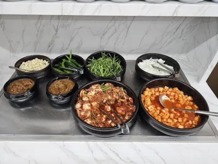 Suyeongga Dwaeji Gukbap