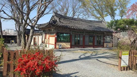 Bunhwangsa Temple Stone Pagoda