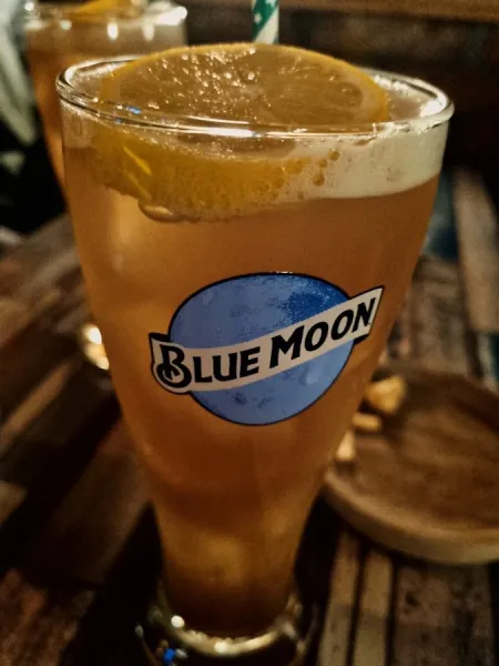 Oak Pub