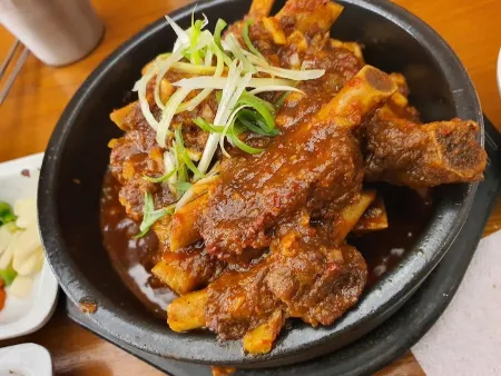 Geosong Galbijjim Jukjeon Branch