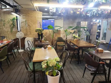 Bongdaebak Stagetty Hongdae Branch