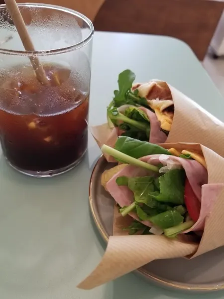 카페 쓰루