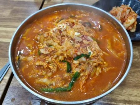 パンド食堂