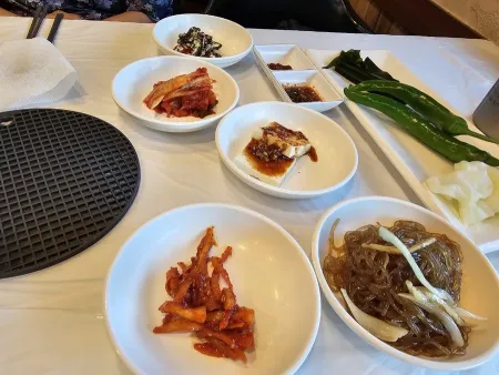 제주항갈치고등어쌈정식 롯데몰 동부산점3층