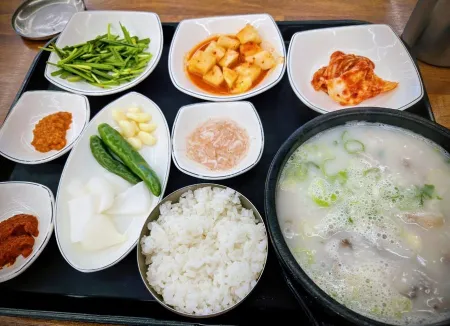 일품돼지국밥 종로점