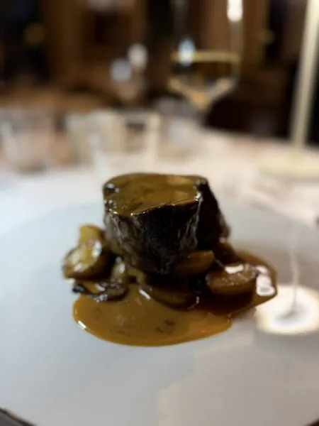 Bistro Volnay