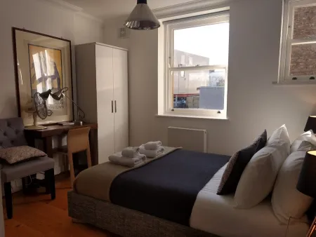 Holiday Inn London - Camden Lock by IHG