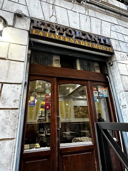 La Taverna Dei Monti