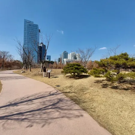 大田政府庁舎自然庭園