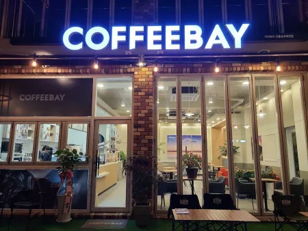 Coffee Bay Gangneung Songjeong Beach Branch