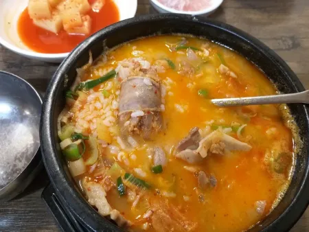 Myeongseong Dwaeji Gukbap