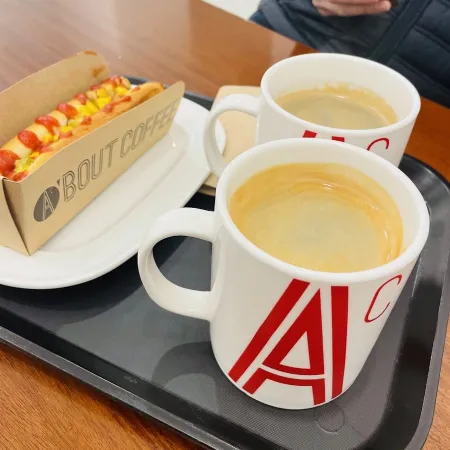 A Twosome Place Isu Branch