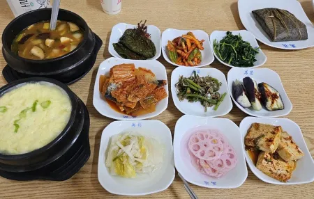 Bukchon Lotus Rolled Rice