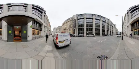 hub by Premier Inn London Westminster Abbey hotel