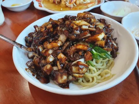 수차이나