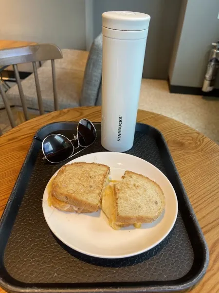 Starbucks Bumin Sageori