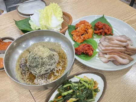 Gangnam Makguksu & Bossam
